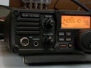 ICOM IC-7200 Transceivers Mobile HF-6M, IC7200